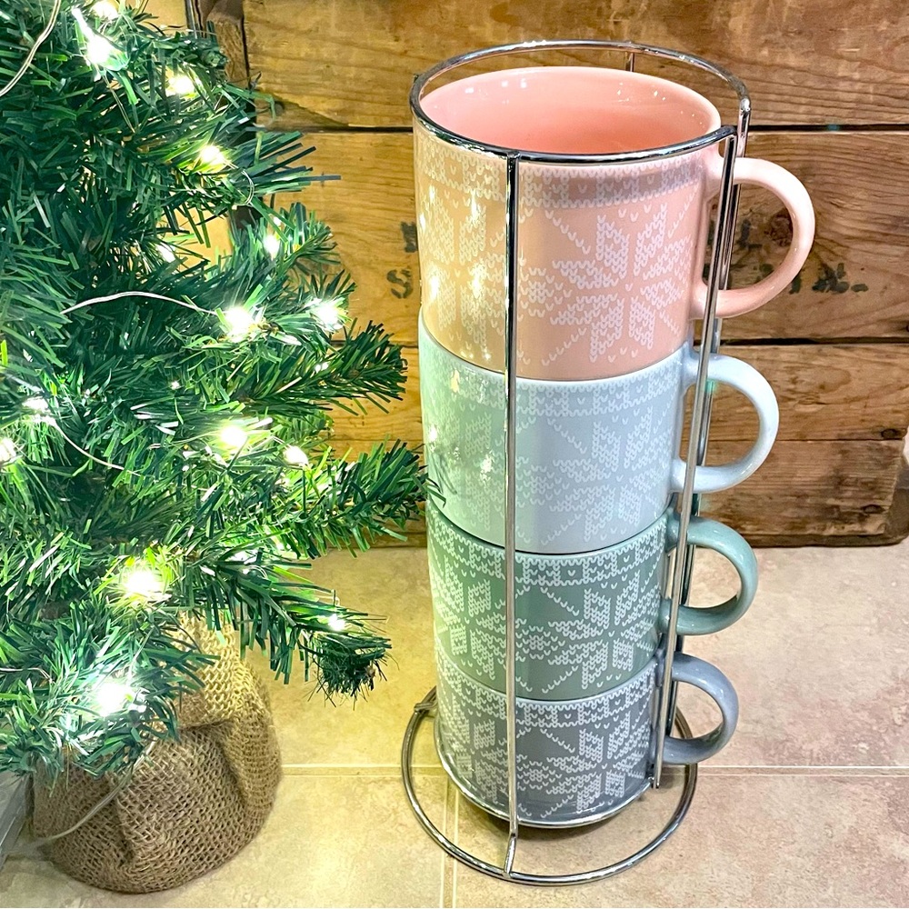 4 Snowflake Mugs Stackable In Stand